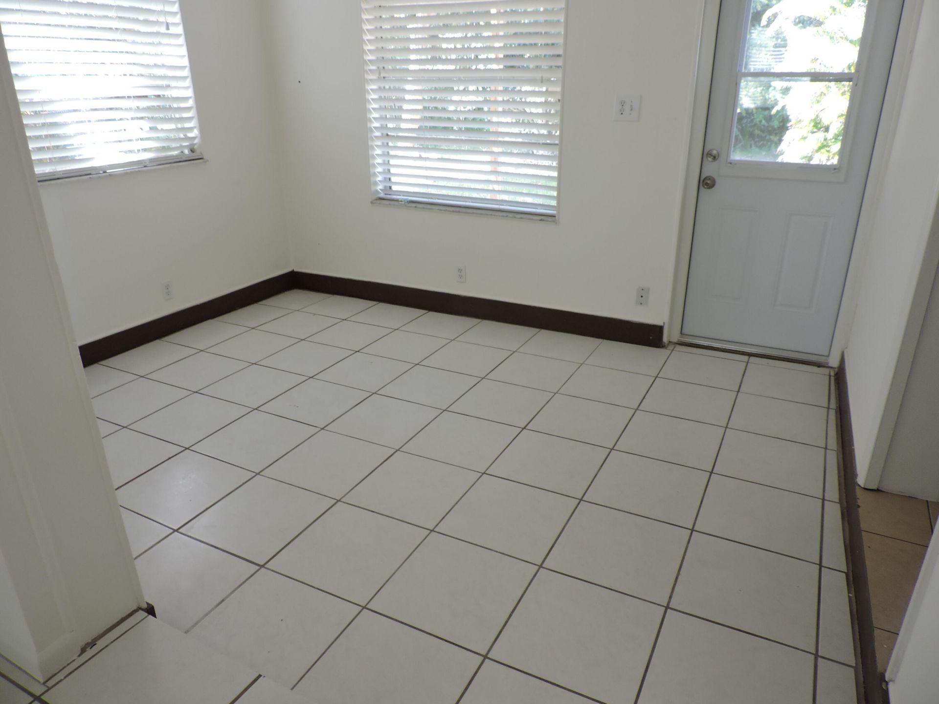 9046 SE Parkway Drive, Hobe Sound, FL 33455 Photo