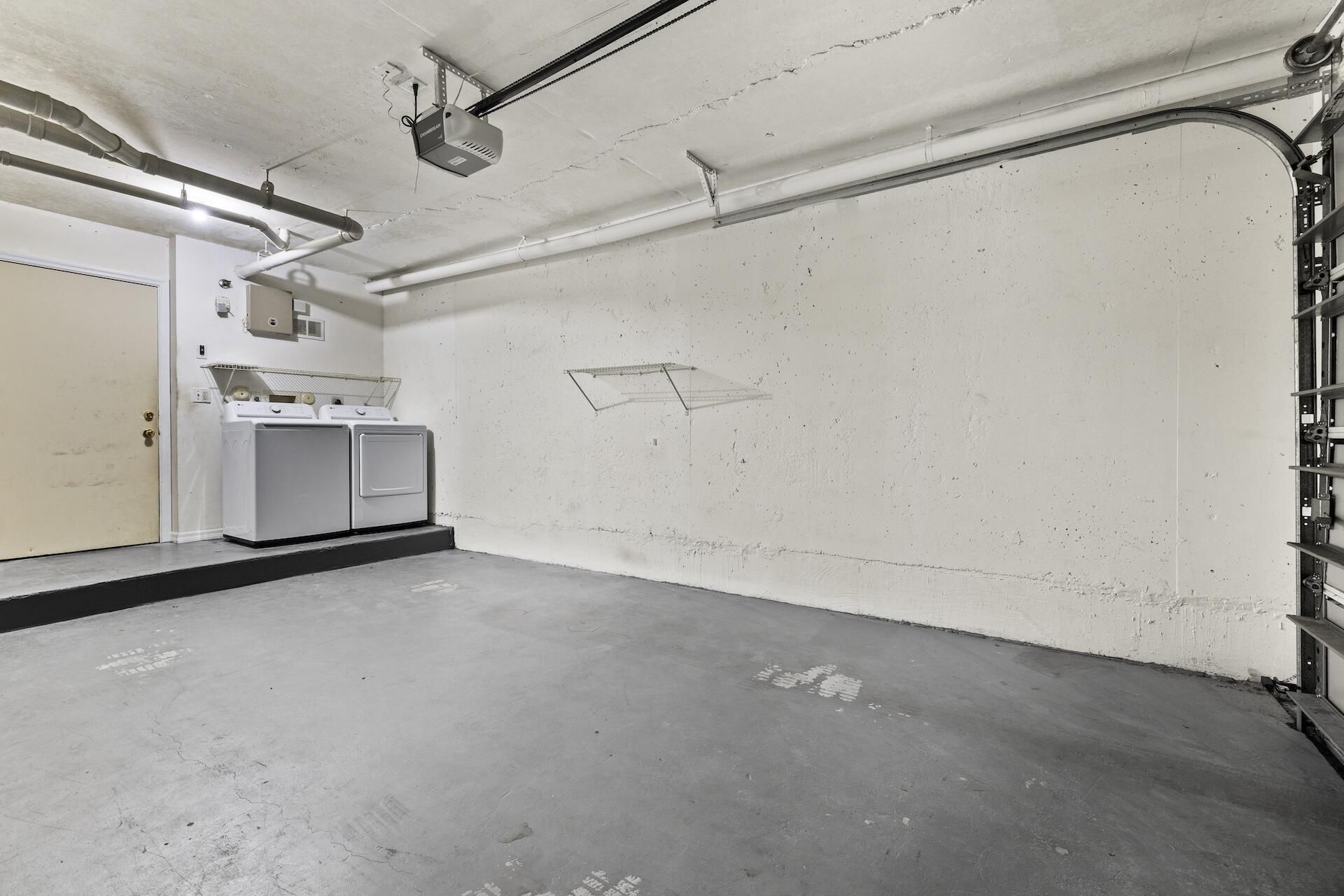 300 Crestwood Court N, Unit 302, Royal Palm Beach, FL 33411 Photo
