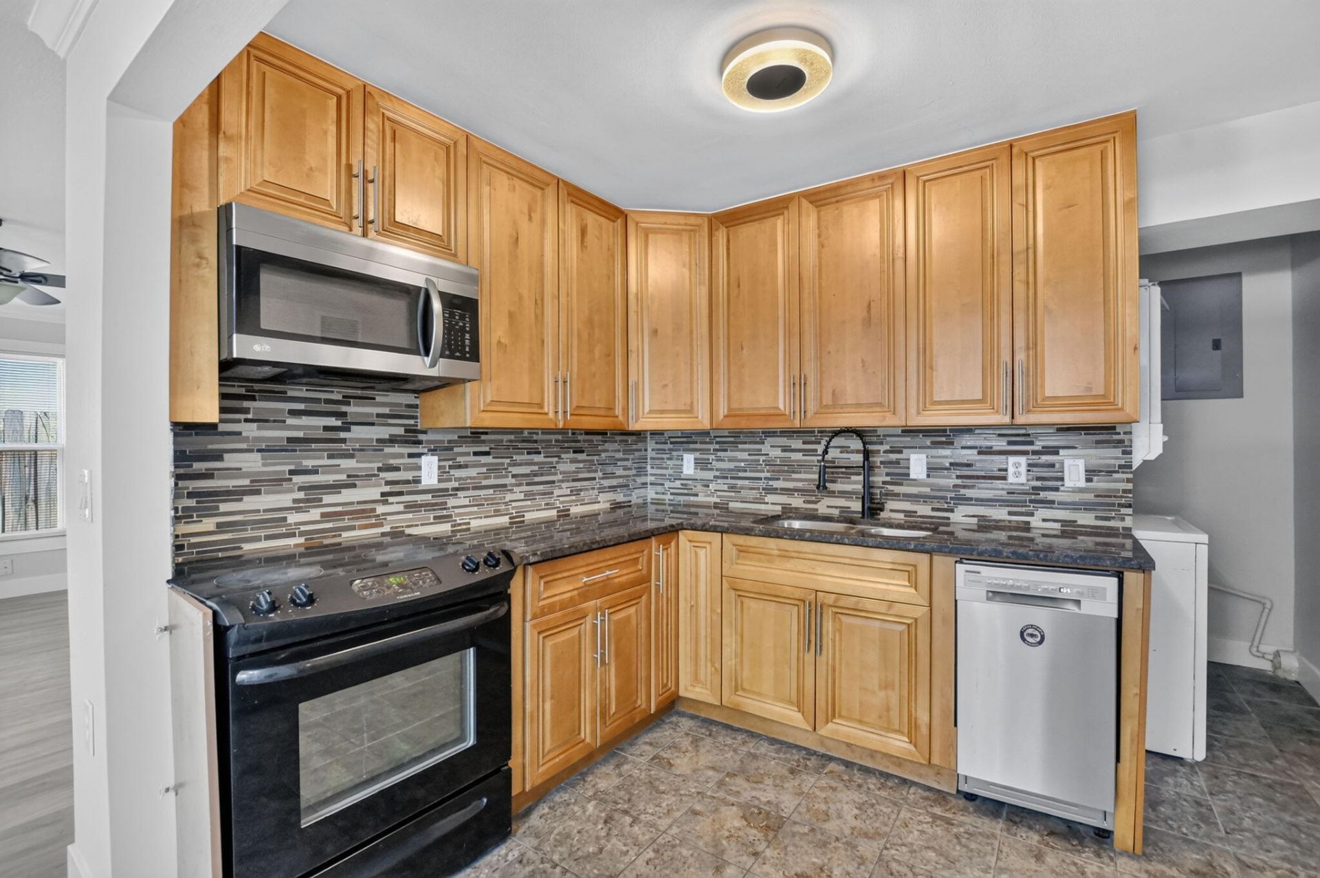 6420 N Dixie Highway, Boca Raton, FL 33487 Photo