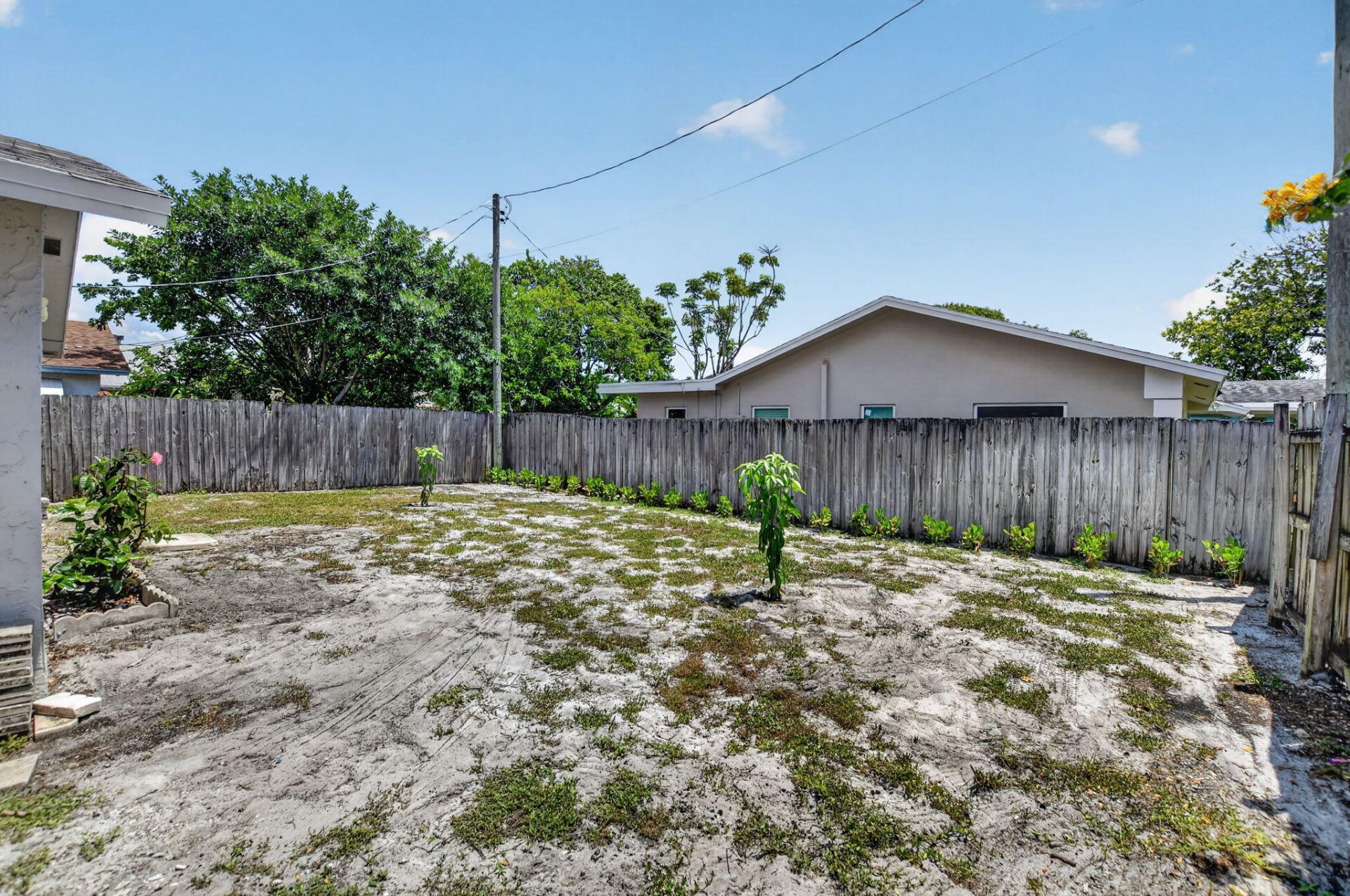 6420 N Dixie Highway, Boca Raton, FL 33487 Photo