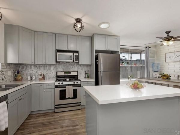 810 E Washington , Unit A, Escondido, CA 92025
