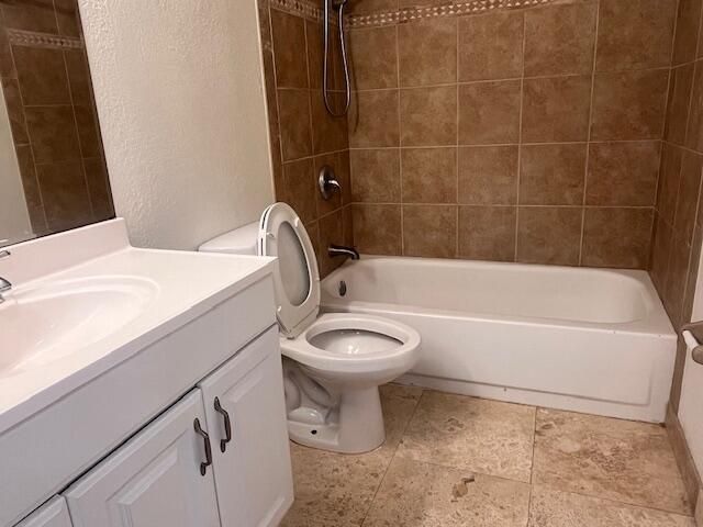 1710 NW 4th Avenue Nw, Boca Raton, FL 33432 Photo