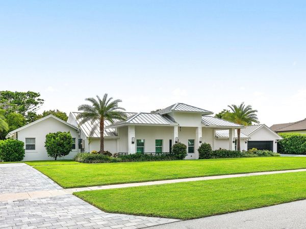 11863 LAKE SHORE Place, Palm Beach Gardens, FL 33408