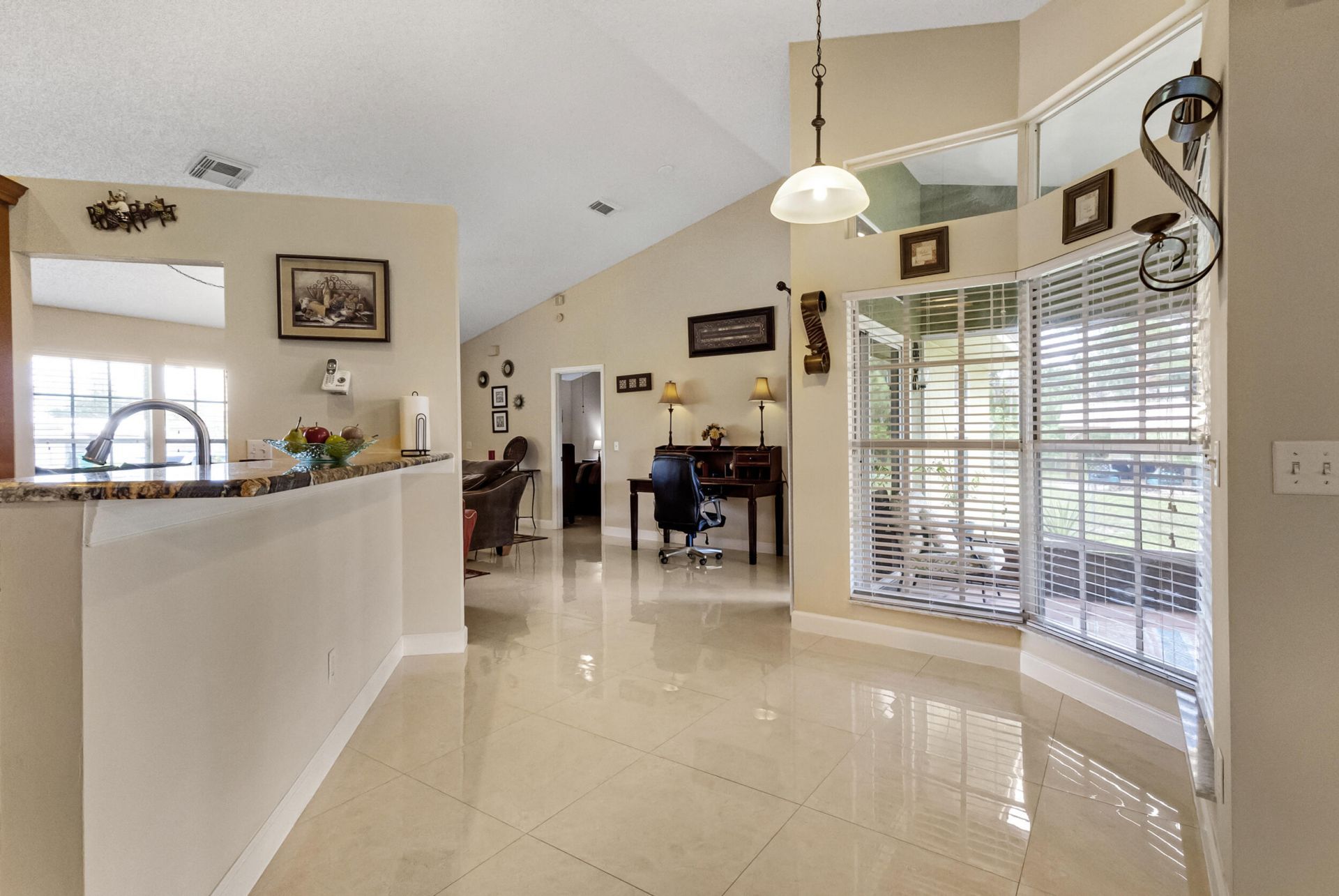574 SW Fairview Avenue, Port Saint Lucie, FL 34983 Photo