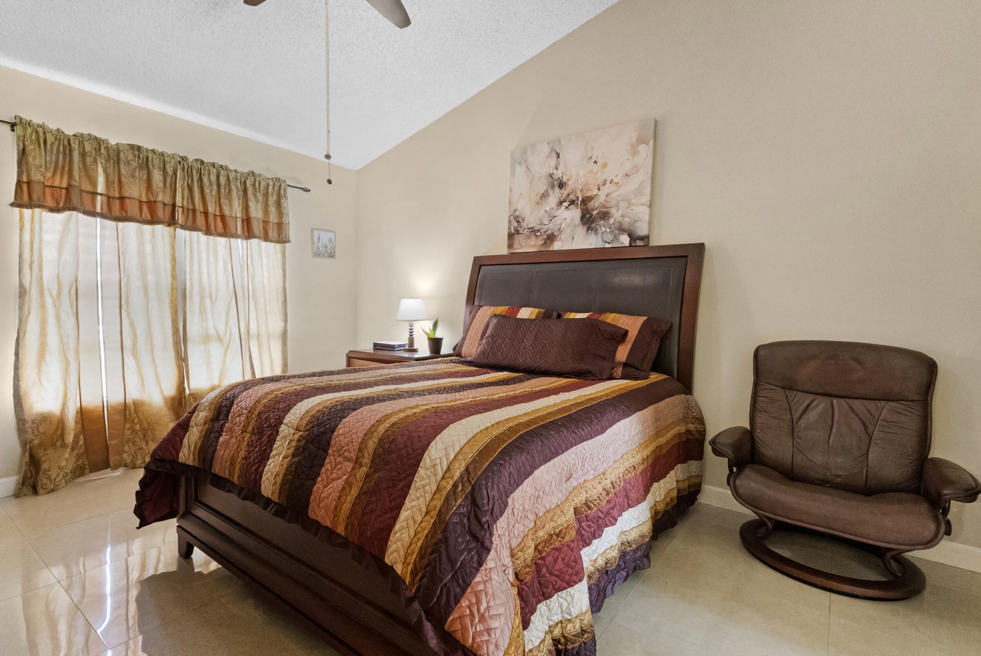 574 SW Fairview Avenue, Port Saint Lucie, FL 34983 Photo