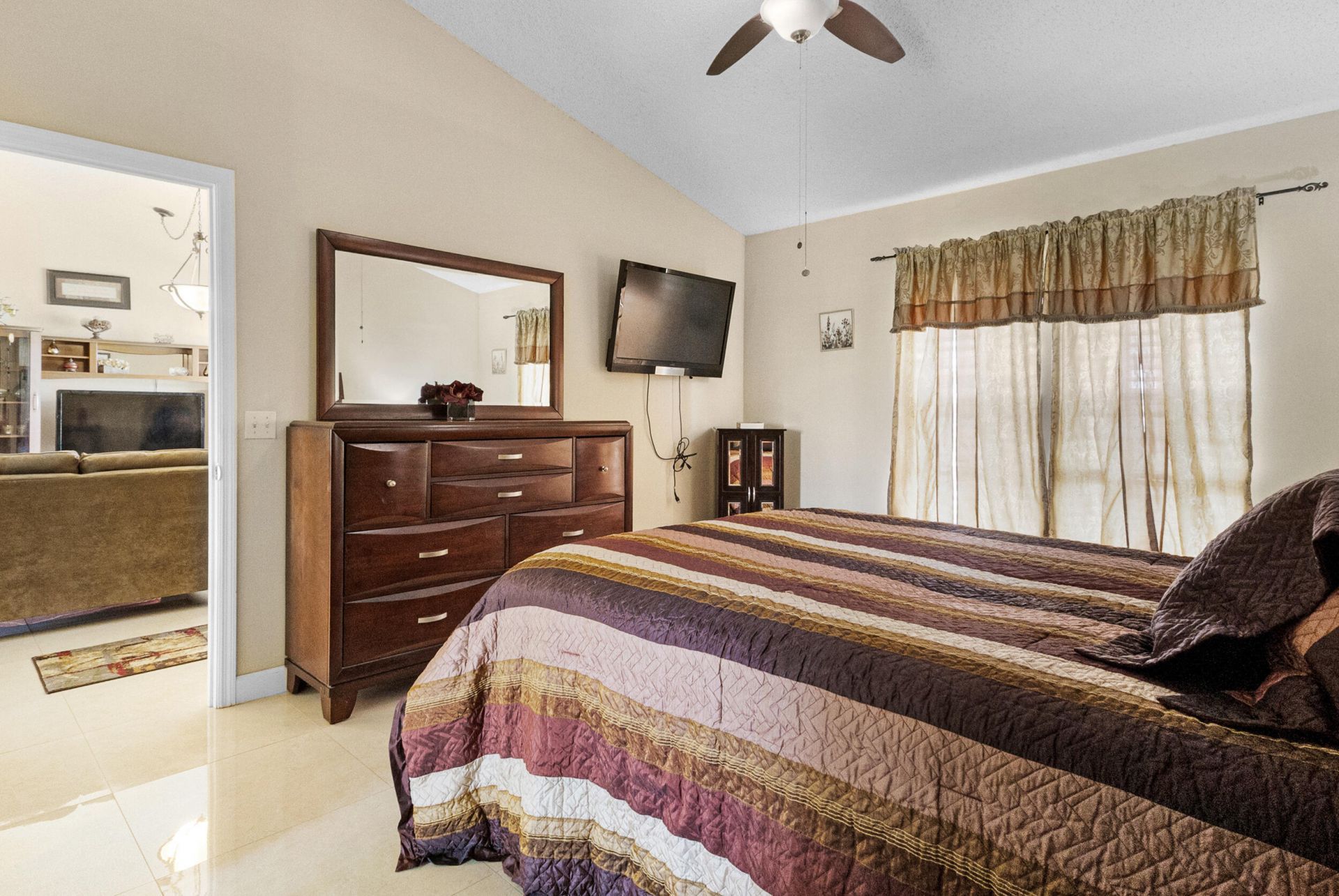 574 SW Fairview Avenue, Port Saint Lucie, FL 34983 Photo