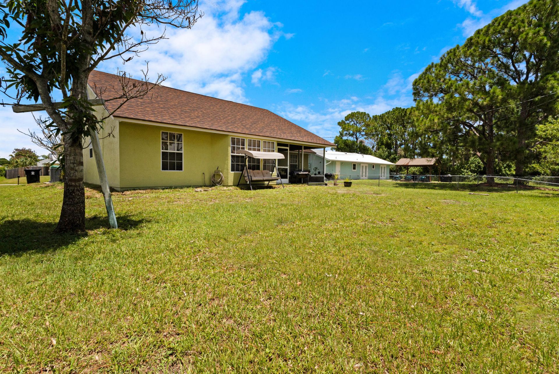 574 SW Fairview Avenue, Port Saint Lucie, FL 34983 Photo