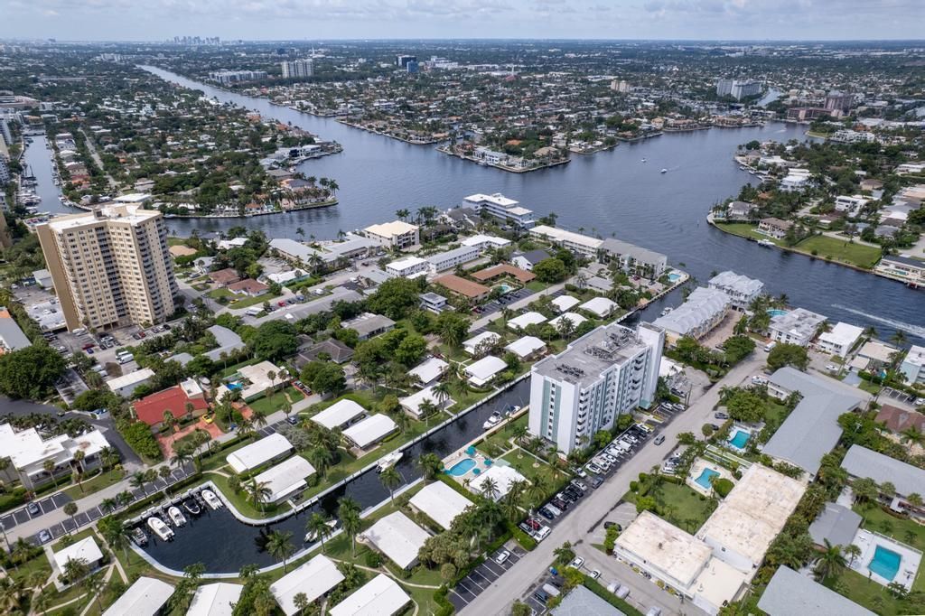 3210 SE 10th Street, Unit 4a, Pompano Beach, FL 33062 Photo