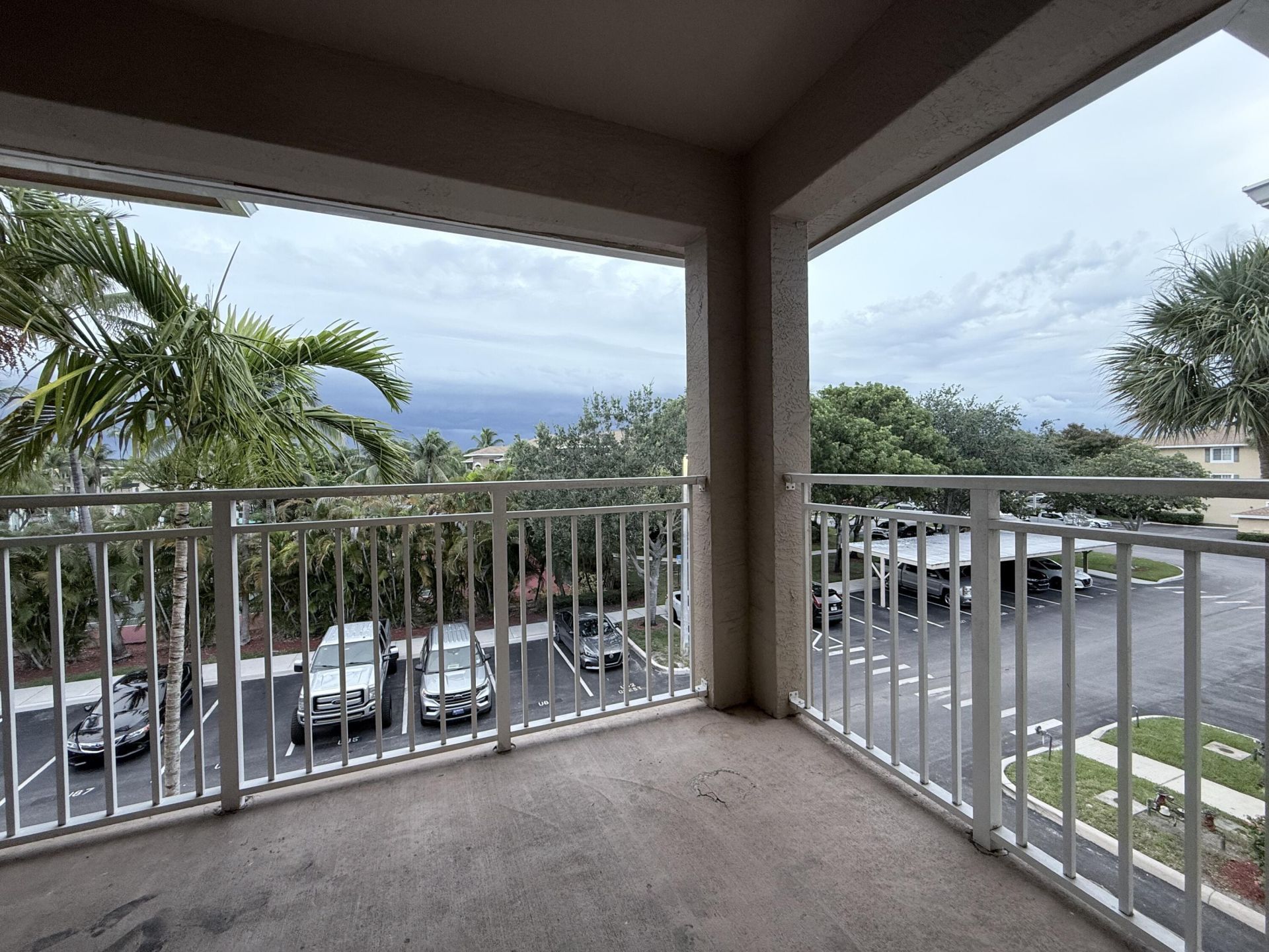 6378 Emerald Dunes Drive, Unit 301, West Palm Beach, FL 33411 Photo