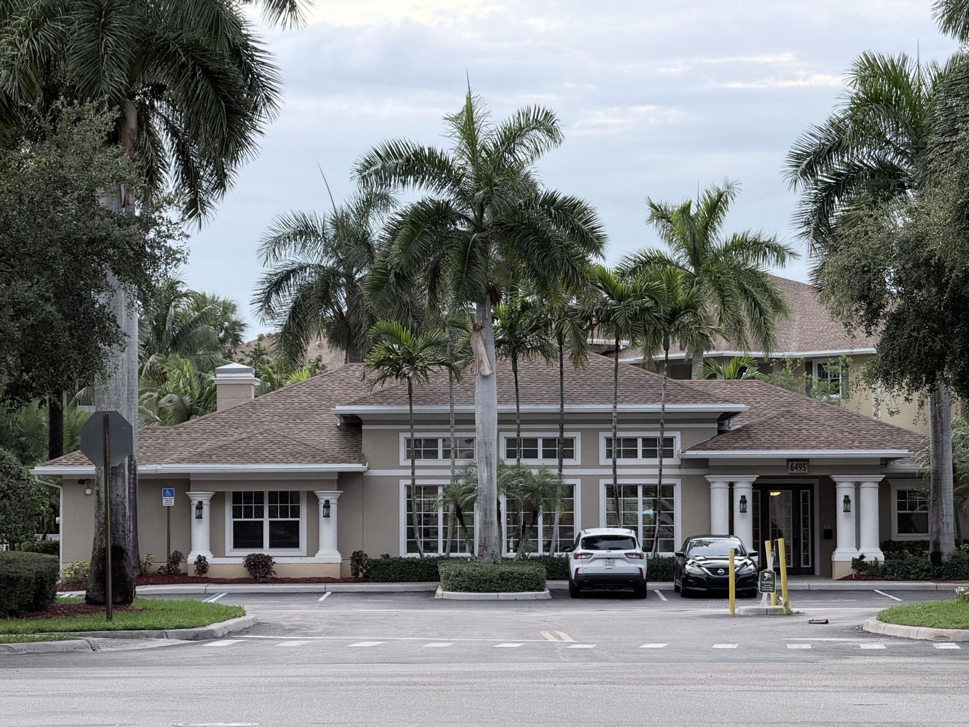 6378 Emerald Dunes Drive, Unit 301, West Palm Beach, FL 33411 Photo