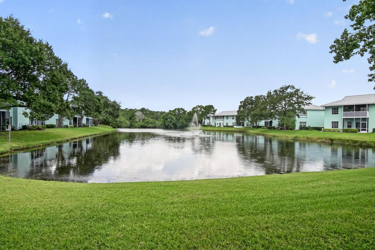 1103 SW Swan Lake Circle, Unit 102, Port Saint Lucie, FL 34986 Photo