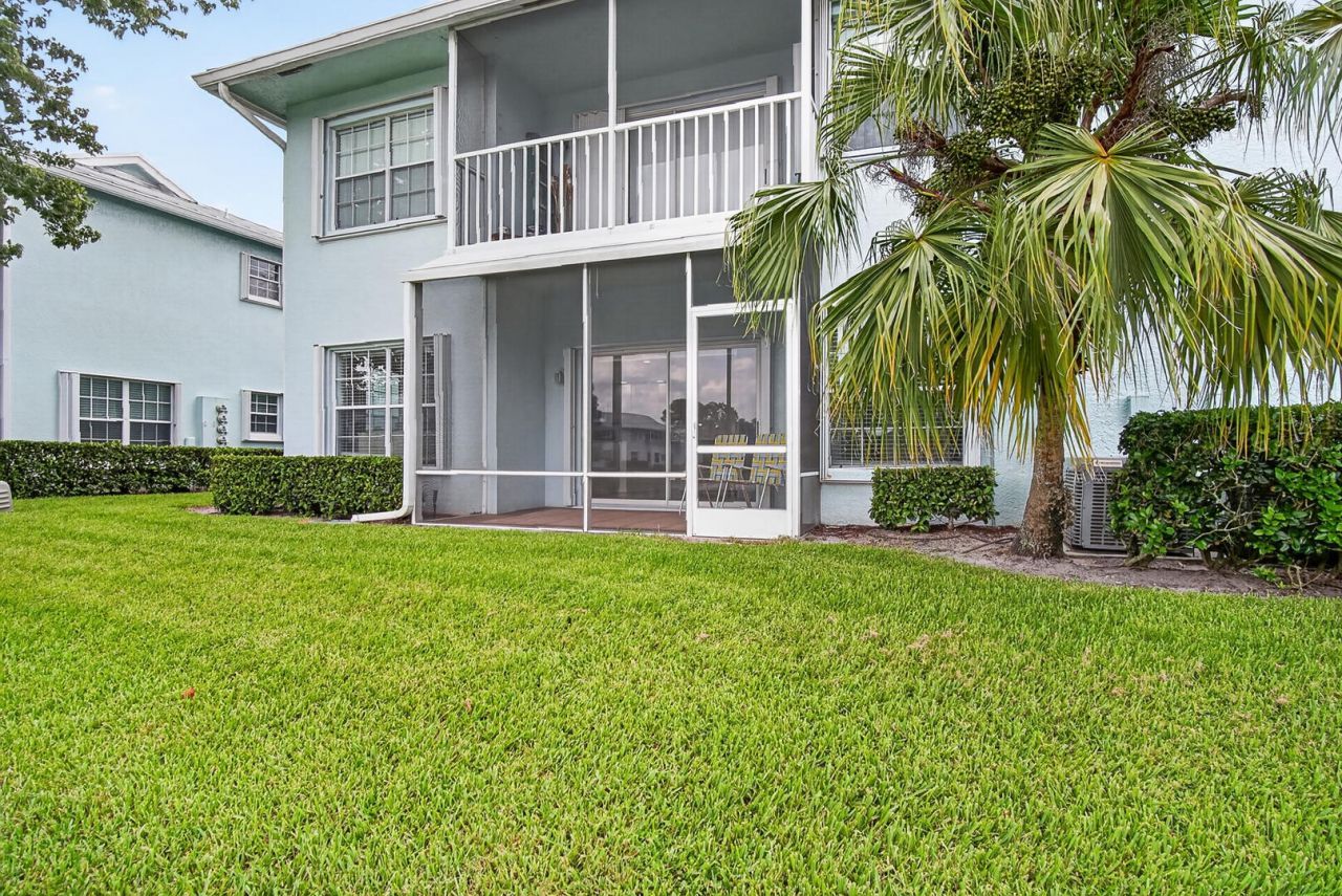 1103 SW Swan Lake Circle, Unit 102, Port Saint Lucie, FL 34986 Photo