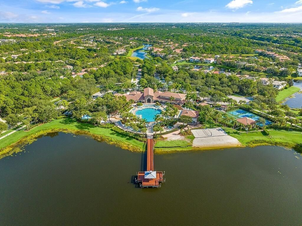 631 Moondancer Court, Palm Beach Gardens, FL 33410 Photo