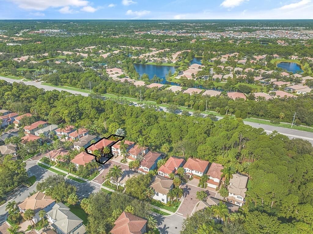 631 Moondancer Court, Palm Beach Gardens, FL 33410 Photo