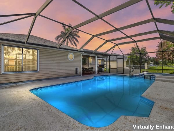 2081 SE SOUTH BUTTONWOOD Drive, Port St. Lucie, FL 34952