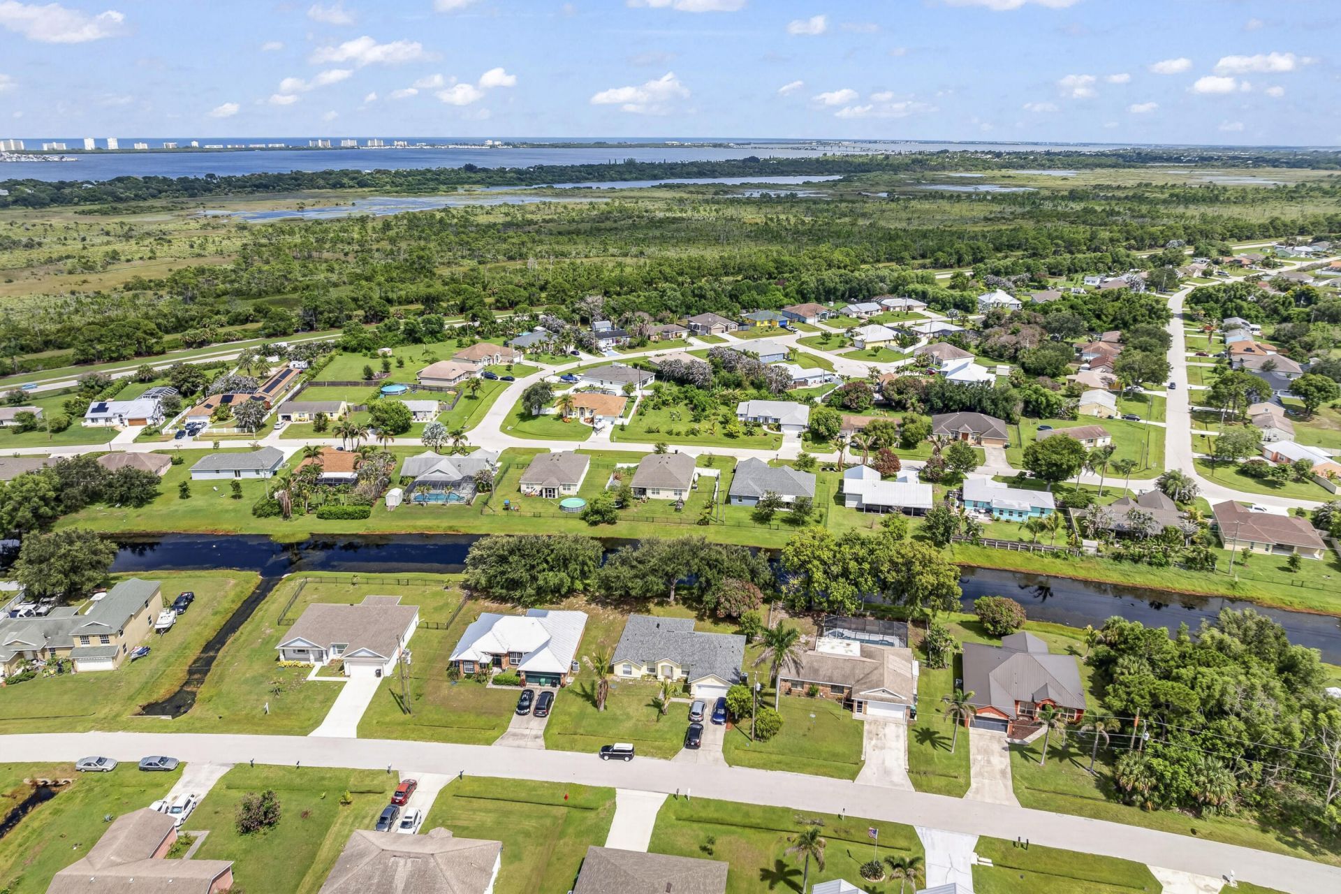 2081 SE South Buttonwood Drive, Port Saint Lucie, FL 34952 Photo