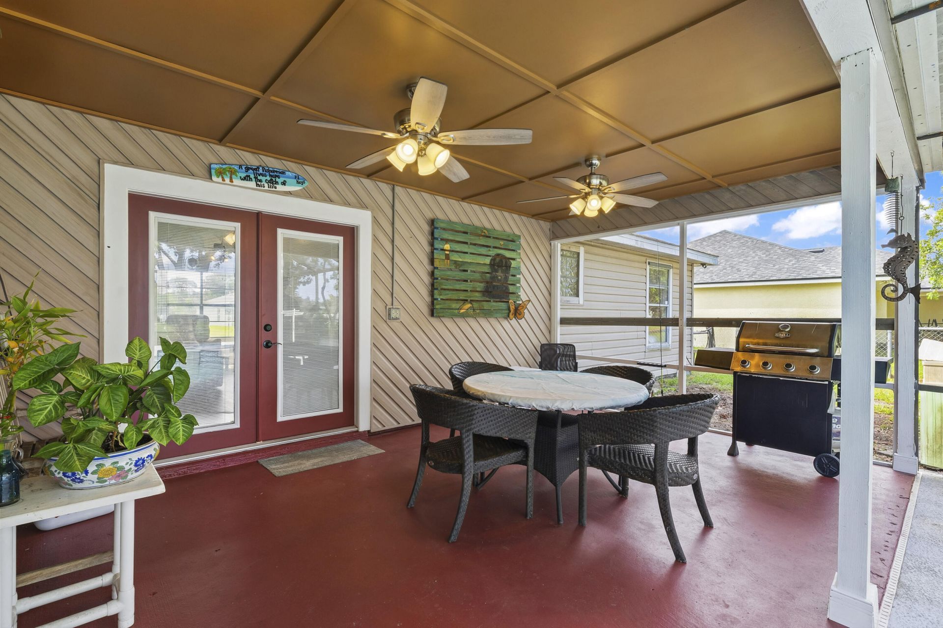 2081 SE South Buttonwood Drive, Port Saint Lucie, FL 34952 Photo