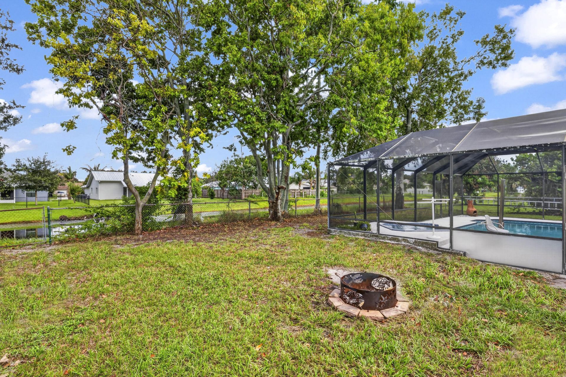 2081 SE South Buttonwood Drive, Port Saint Lucie, FL 34952 Photo