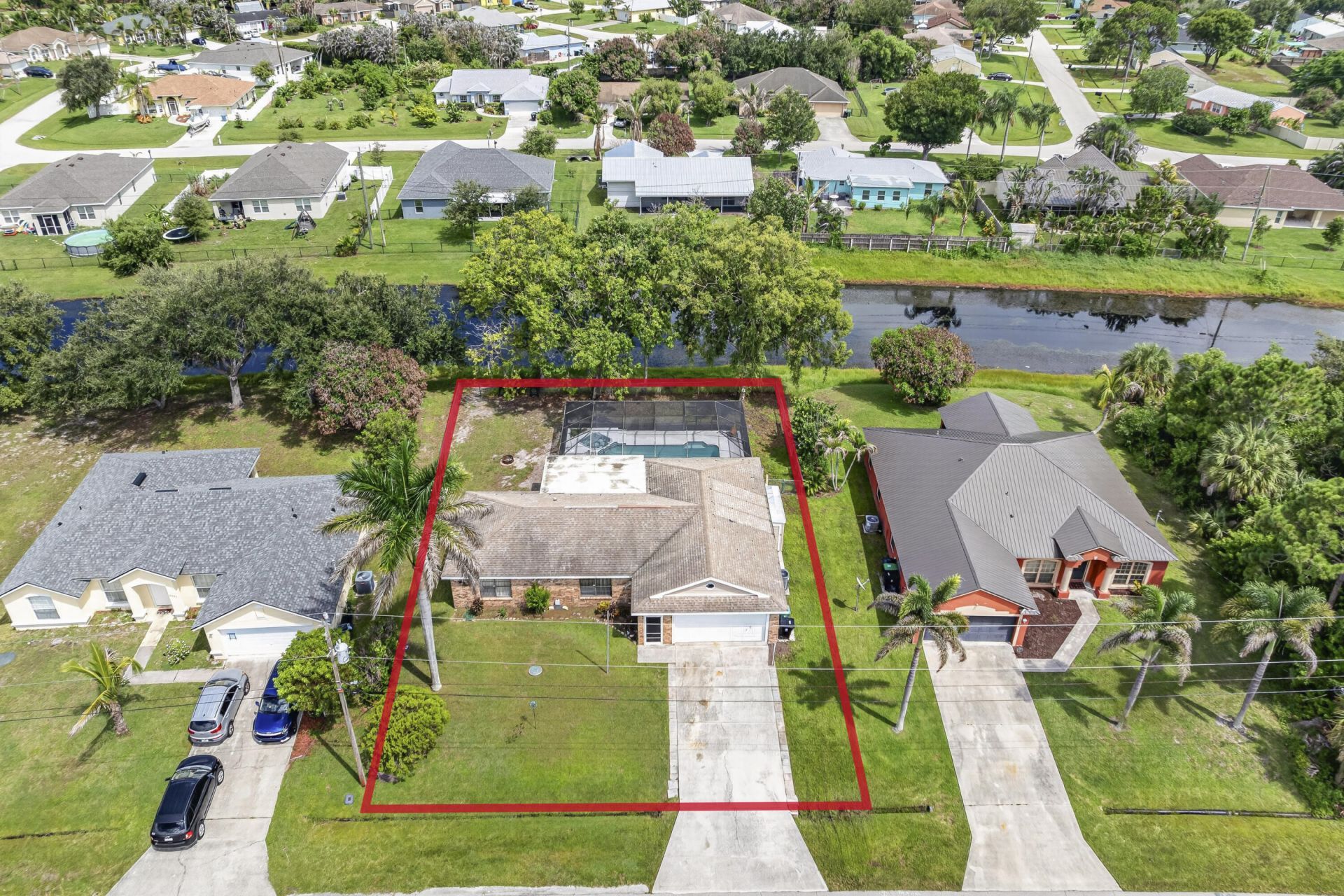 2081 SE South Buttonwood Drive, Port Saint Lucie, FL 34952 Photo