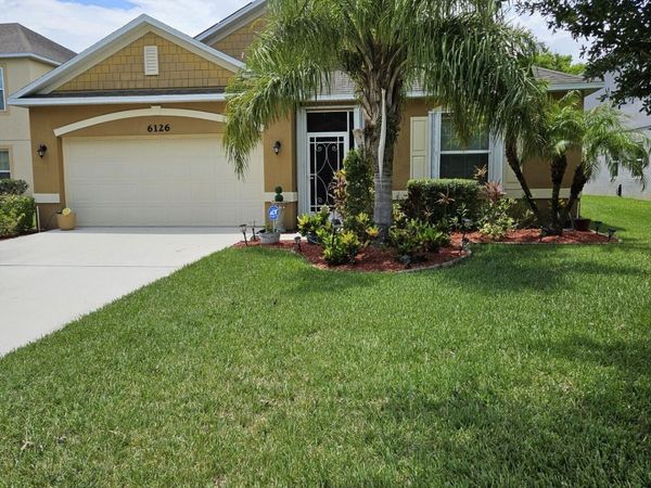 6126 NW Wild Cotton Way, Port St. Lucie, FL 34986