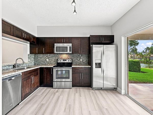 5372 Jubilee Way, Margate, FL 33063