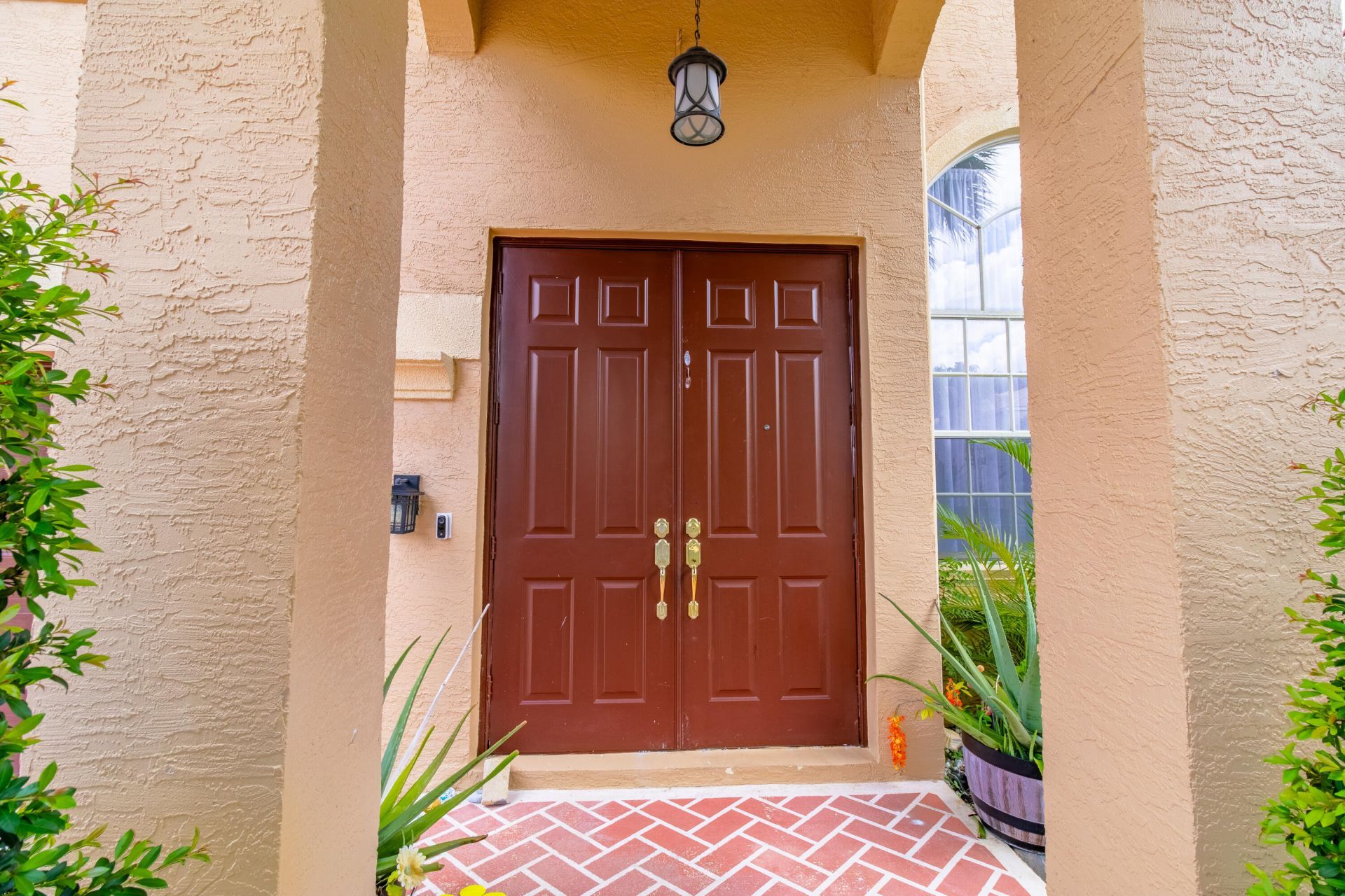 1534 Running Oak Lane, Royal Palm Beach, FL 33411 Photo