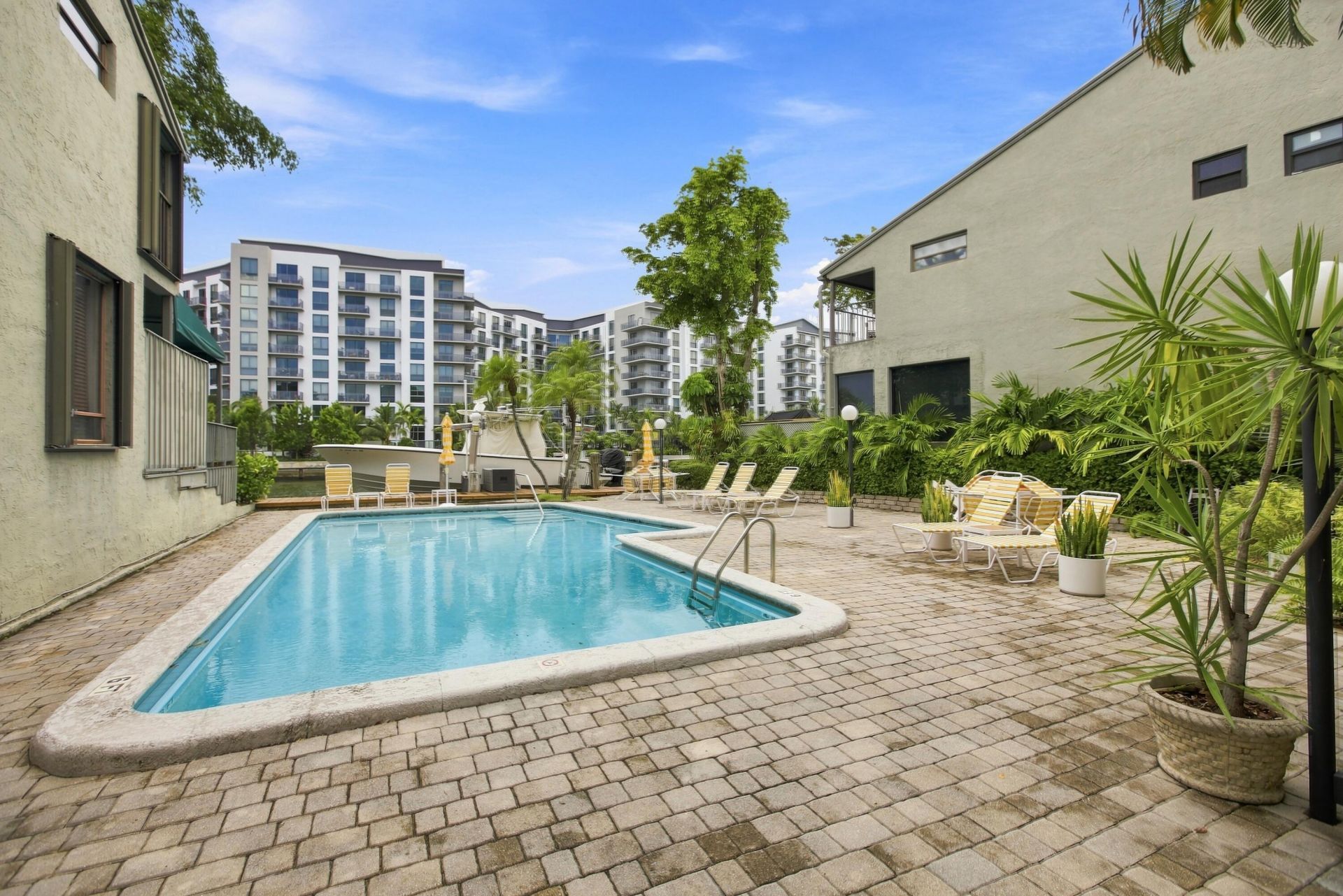 980 NW N River Drive, Unit 30, Miami, FL 33136 Photo