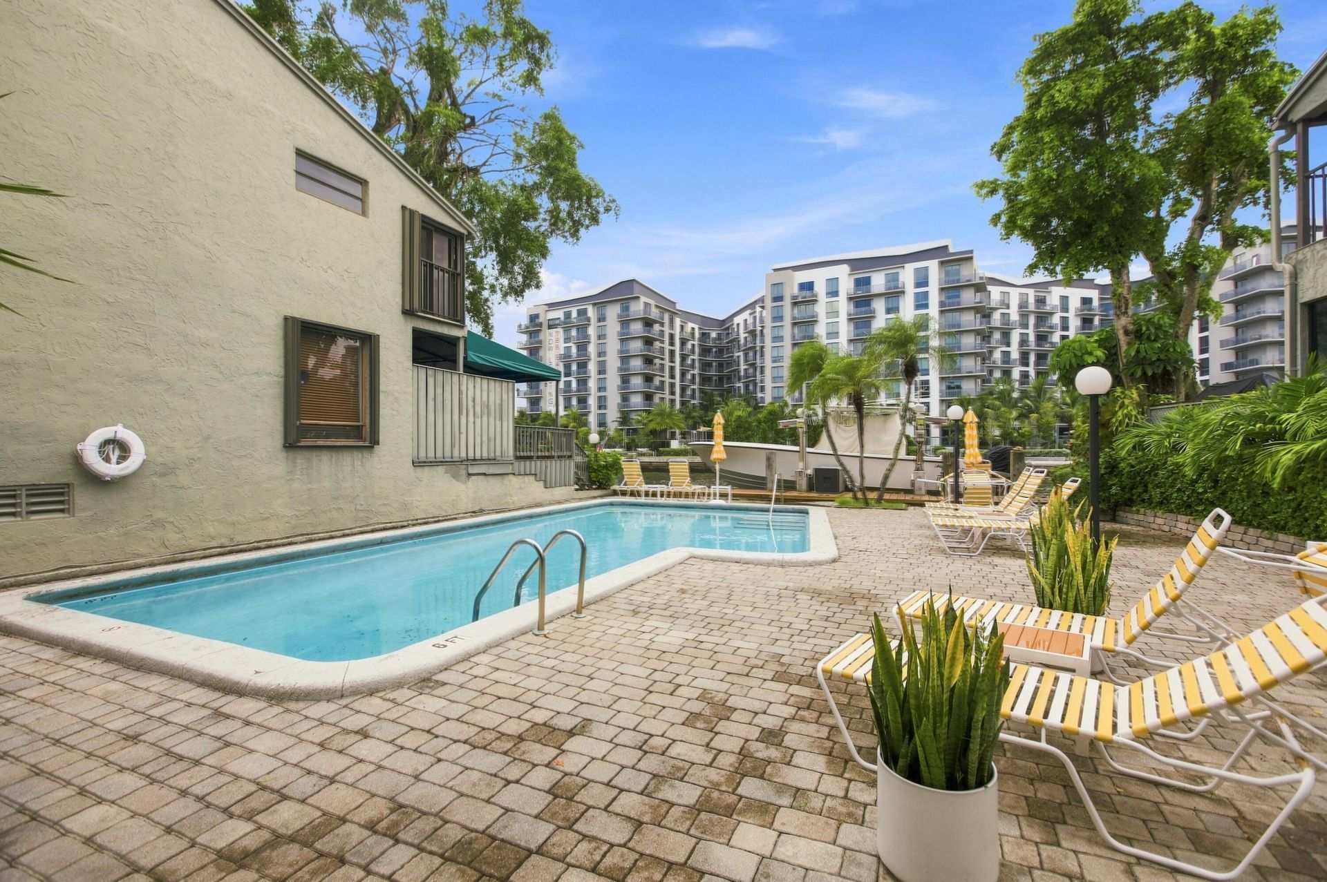 980 NW N River Drive, Unit 30, Miami, FL 33136 Photo