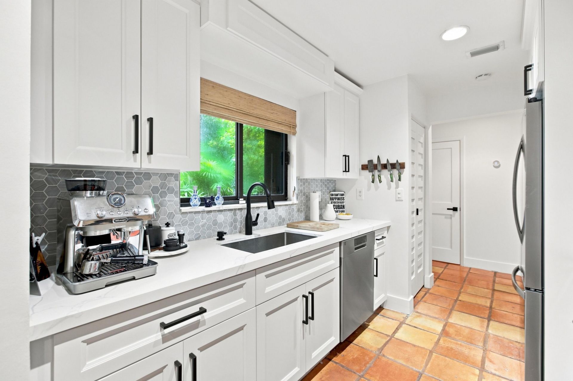 980 NW N River Drive, Unit 30, Miami, FL 33136 Photo