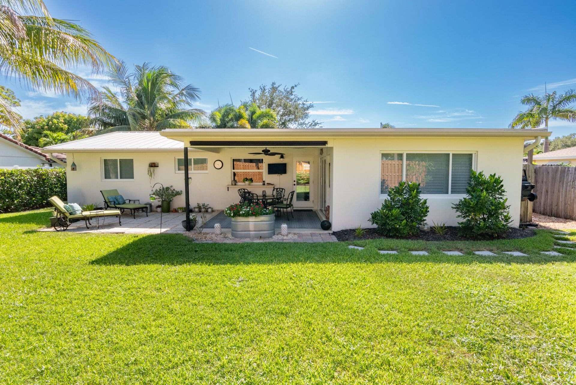 2702 SW 6th Street, Boynton Beach, FL 33435 Photo