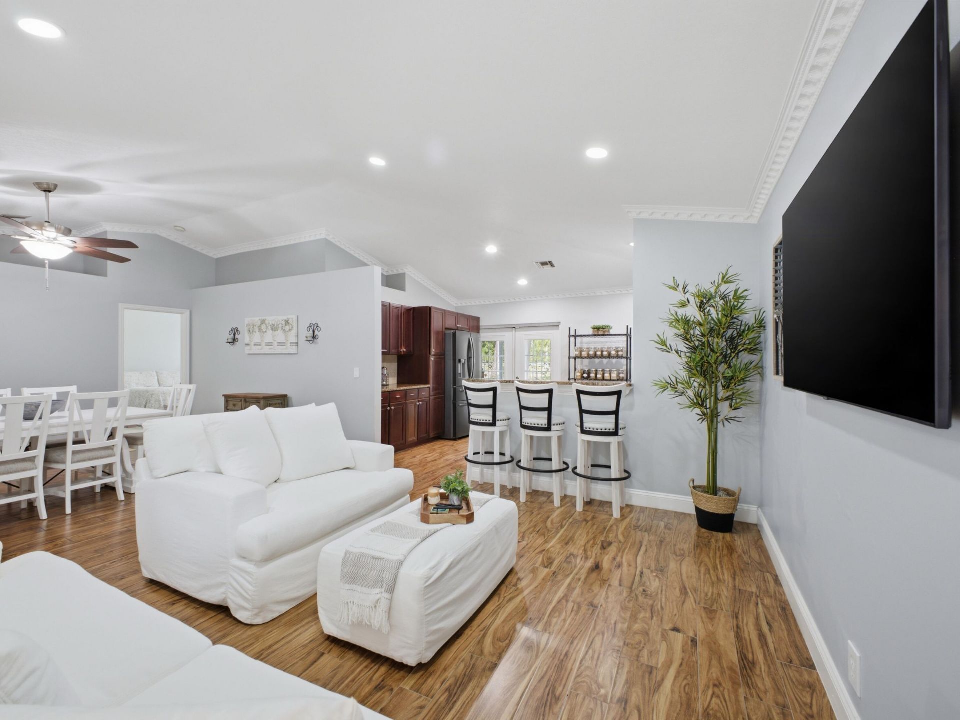 5418 Club Circle, Haverhill, FL 33415 Photo