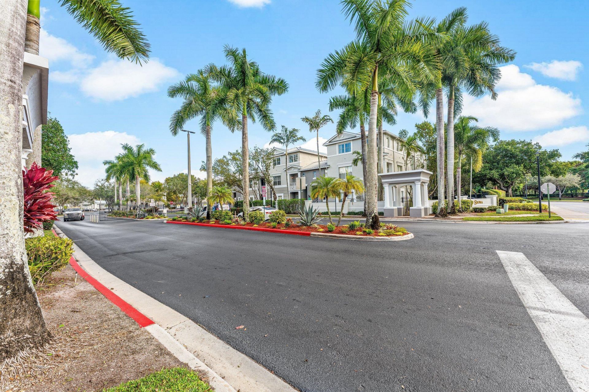 1012 Shoma Drive, Royal Palm Beach, FL 33414 Photo