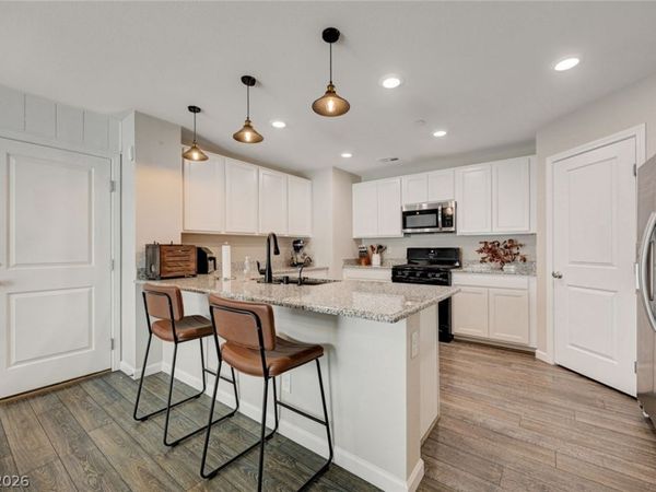 2216 Via Zoran , Henderson, NV 89044