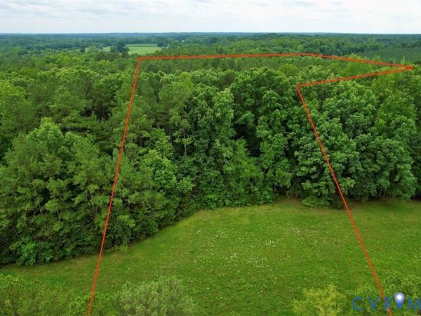 000 Red Level Lane , South Hill, VA 23970