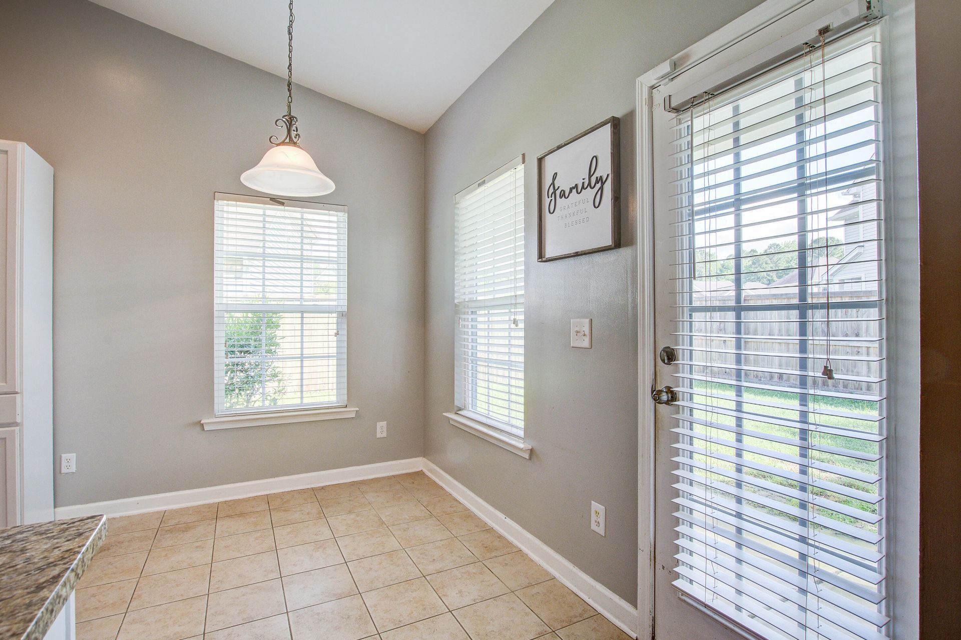 3639 Pimmit Place Photo 13