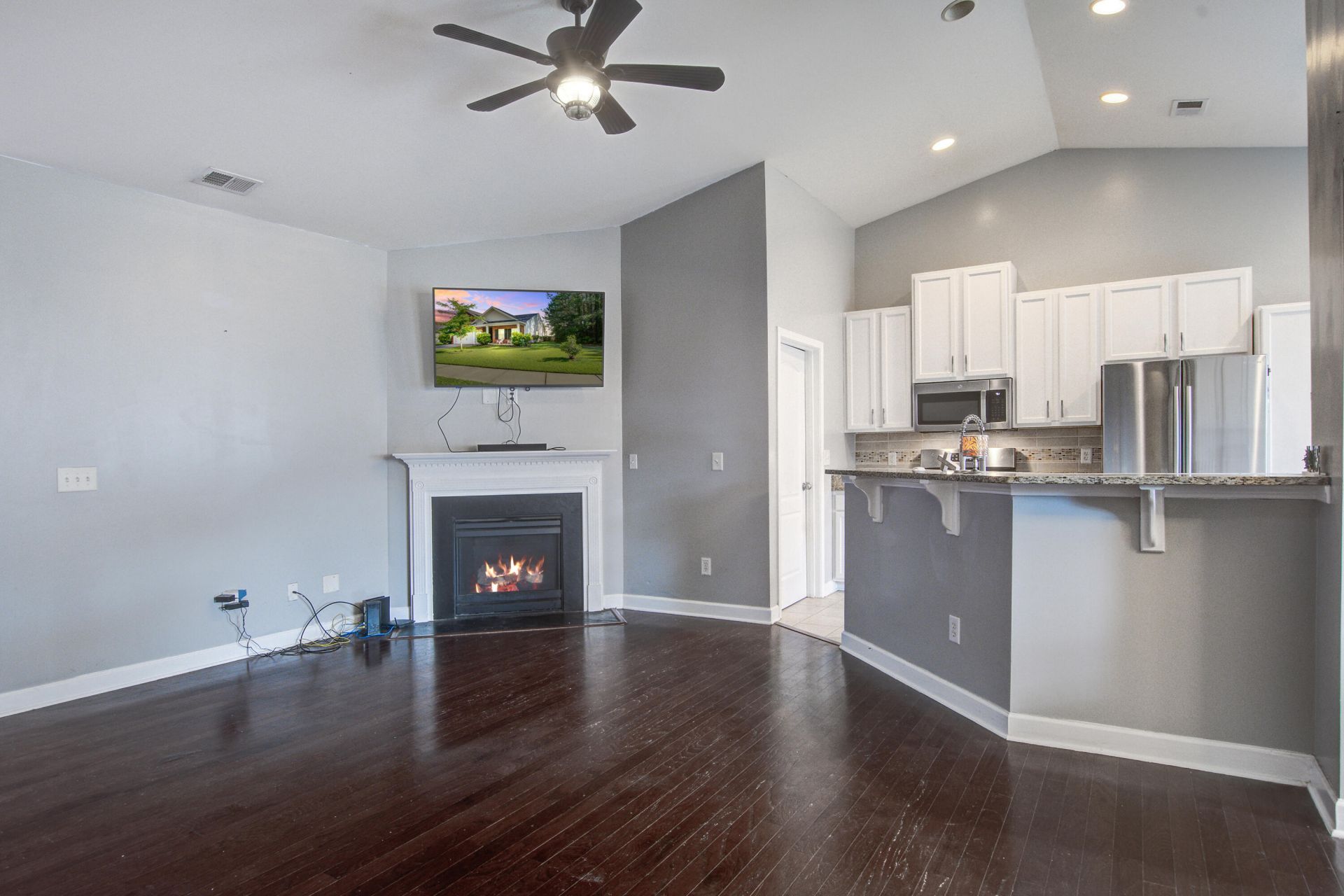 3639 Pimmit Place Photo 8