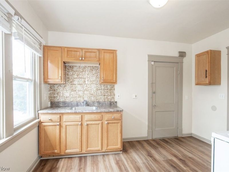 4518 Turney Road, Cleveland, OH 44105 Photo 16