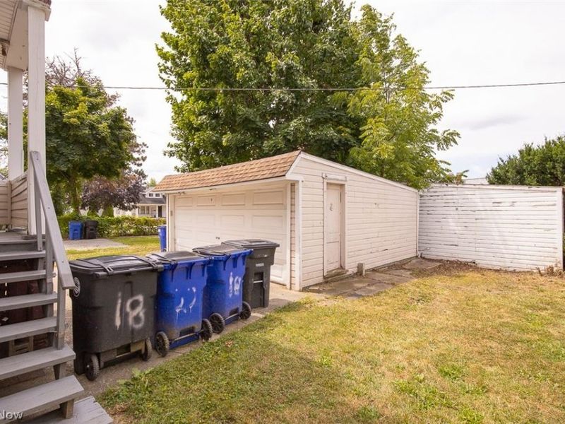 4518 Turney Road, Cleveland, OH 44105 Photo 3