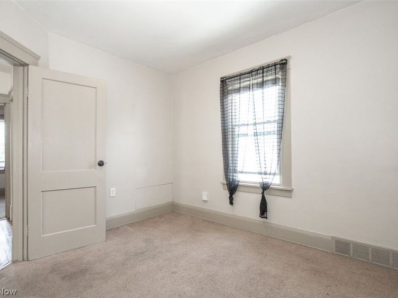 4518 Turney Road, Cleveland, OH 44105 Photo 6