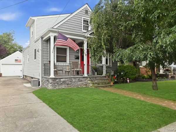 710 Premier Boulevard , New Hyde Park, NY 11040