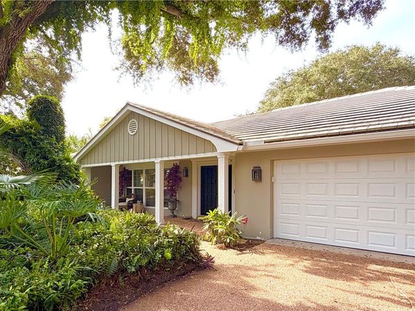 1515 Smugglers Cove, Vero Beach, FL 32963