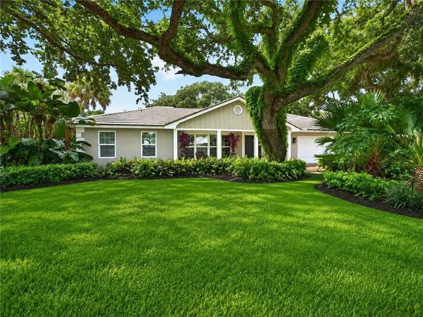 1515 Smugglers Cove, Vero Beach, FL 32963