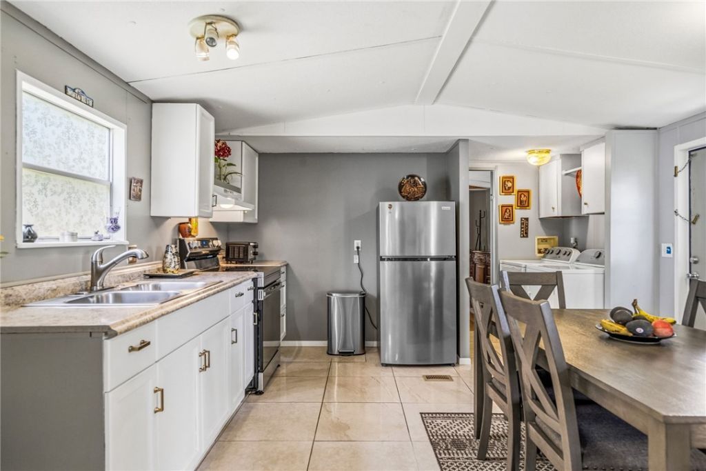 5133 Melissa Lane, Fort Pierce, FL 34946 Photo