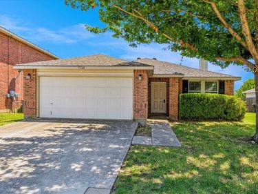 5160 Gold Basin Road, Fort Worth, TX 76179
