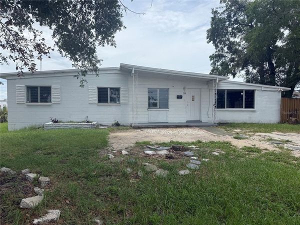 714 GOVERNORS AVENUE , ORLANDO, FL 32808