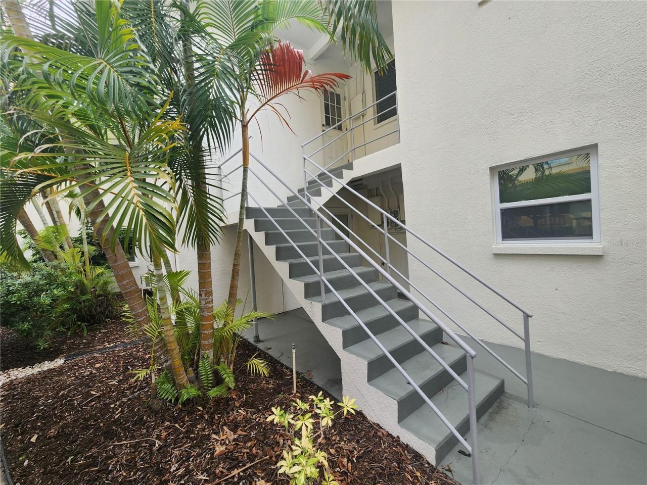 487 1st Street S, Unit 205, Saint Petersburg, FL 33701 Photo