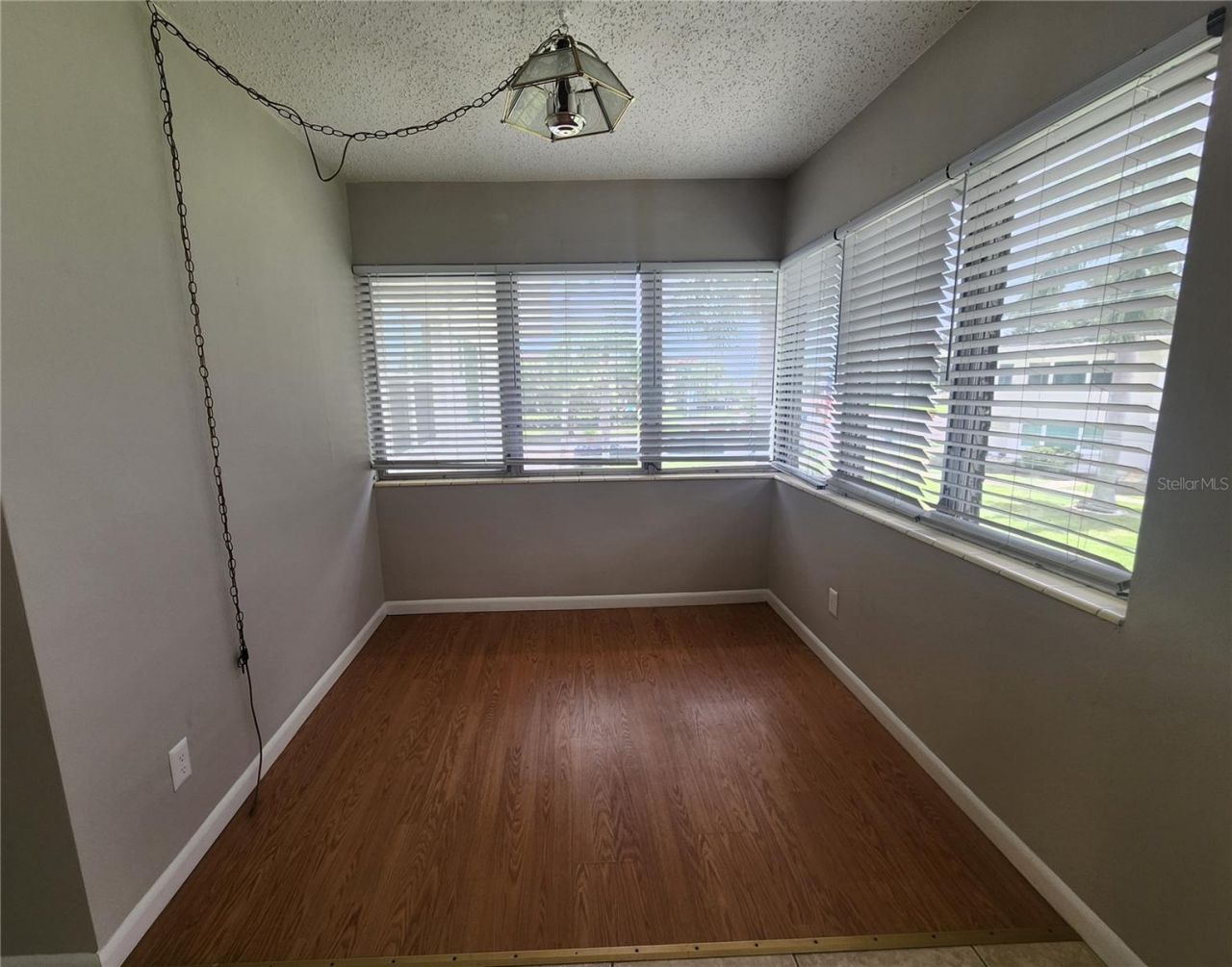 487 1st Street S, Unit 205, Saint Petersburg, FL 33701 Photo