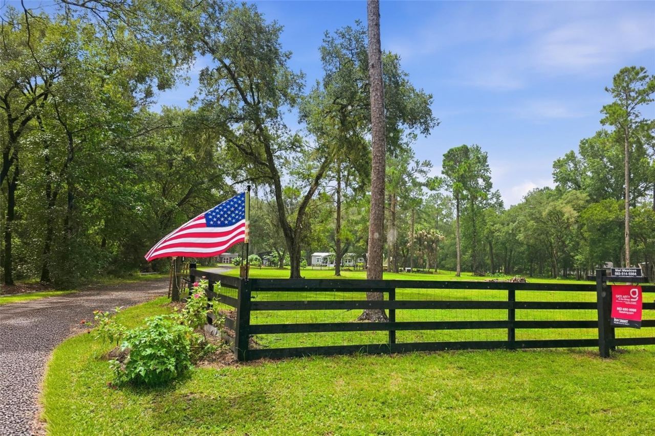 22256 Cheraton Road, Brooksville, FL 34602 Photo