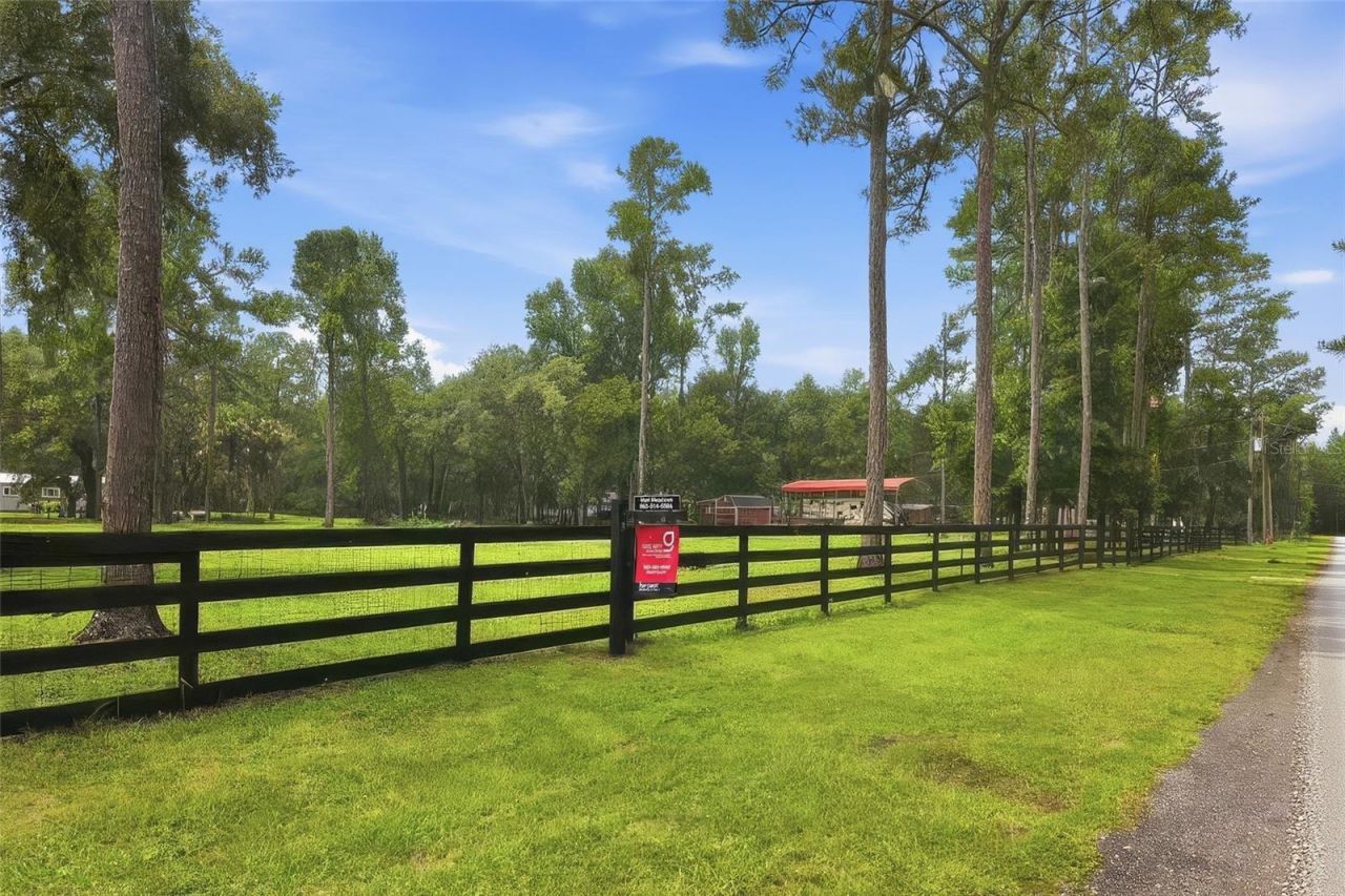 22256 Cheraton Road, Brooksville, FL 34602 Photo