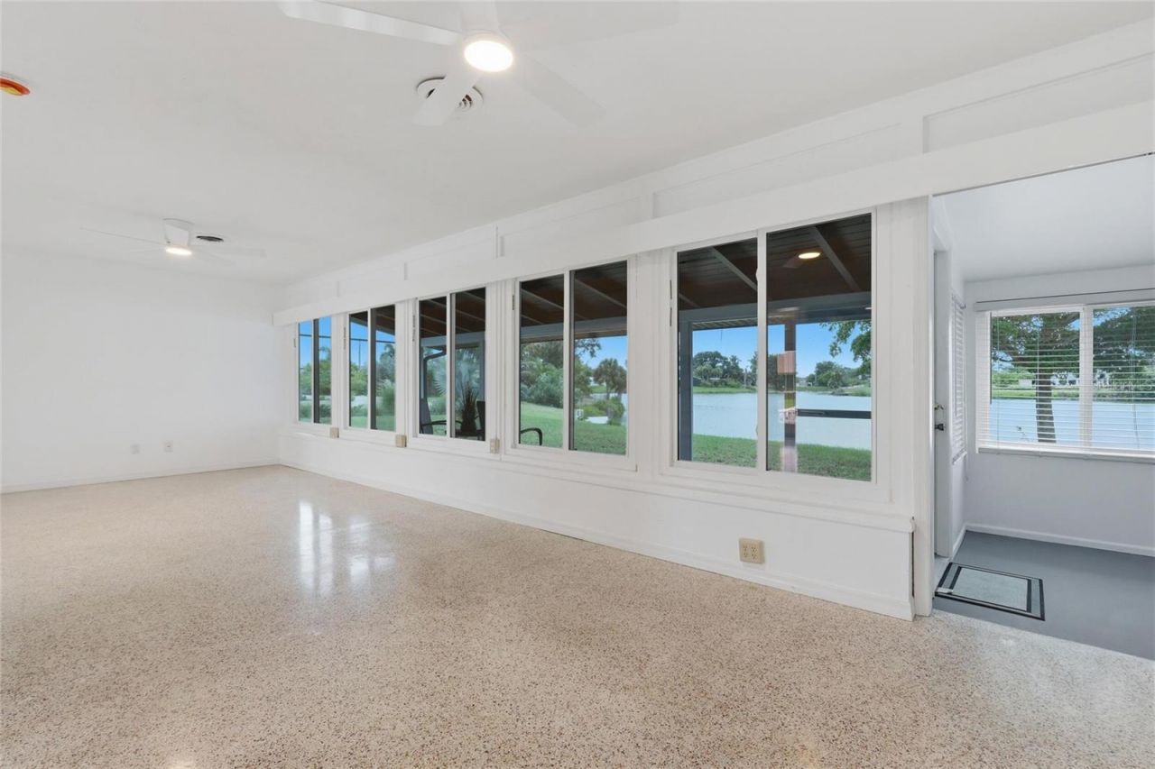 412 W Shade Drive, Venice, FL 34293 Photo
